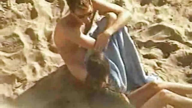 Bionda video hard di donne vecchie figa molto bagnata