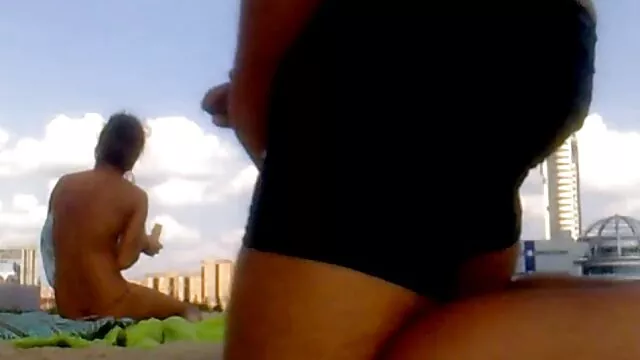 Pissing bionda lesbiche giocare un gioco porno film anziani e leccare fighe