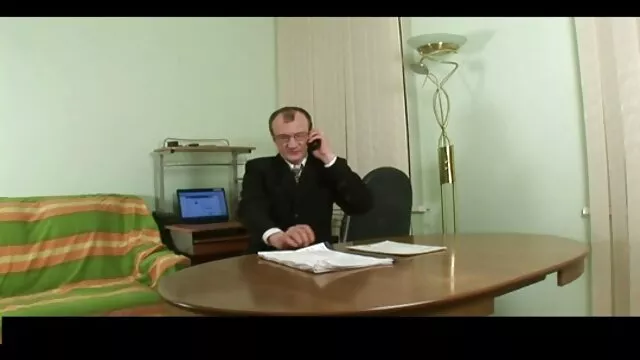 I tentacoli demoni attaccano il trambusto film porno gratis anziane della scuola