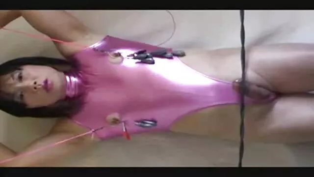 Ragazza dai capelli castani non poteva pensare che l'ano di lei sarà scopata duro video di sesso con vecchie